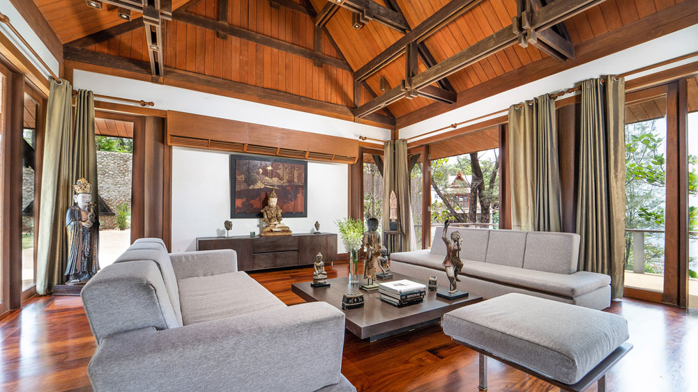 Villa Chada - Relaxing and cool interior living spaces